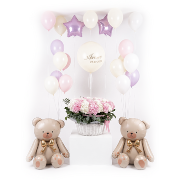 Set per la dimissione della neonata con fiori e palloncini 038 фото