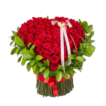 Composizione a cuore di rose rosse 078 фото